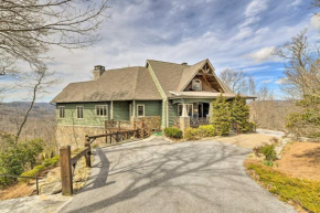 Lavish Mountaintop Lodge with Hot Tub and Sunroom